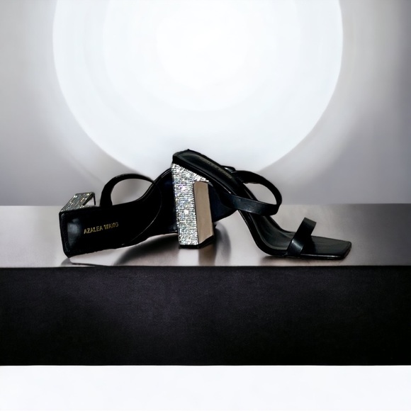 NIB AZALEA WANG - Picture 10 of 12